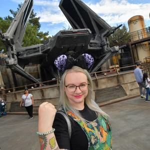 Meet your Posher, Laura